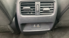 Nissan Qashqai 1.3 DiG-T MH N-Connecta 5dr Petrol Hatchback